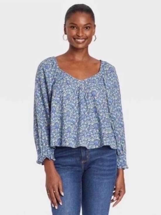 Universal Thread Tops - Universal Thread Floral Peasant Blouse